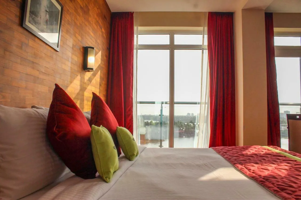 Kochi Jvk Park Hotel